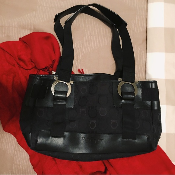 Salvatore Ferragamo Handbags - Black Ferragamo Purse
